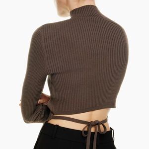 Artizia  	
Babaton
SCULPT KNIT TIE-BACK LONGSLEEVE